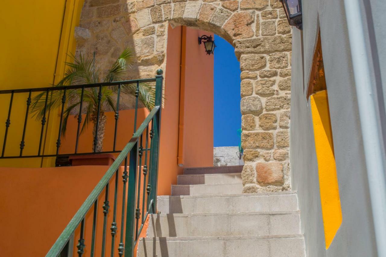 Colours - Old Town - Studios Rhodes City Bagian luar foto
