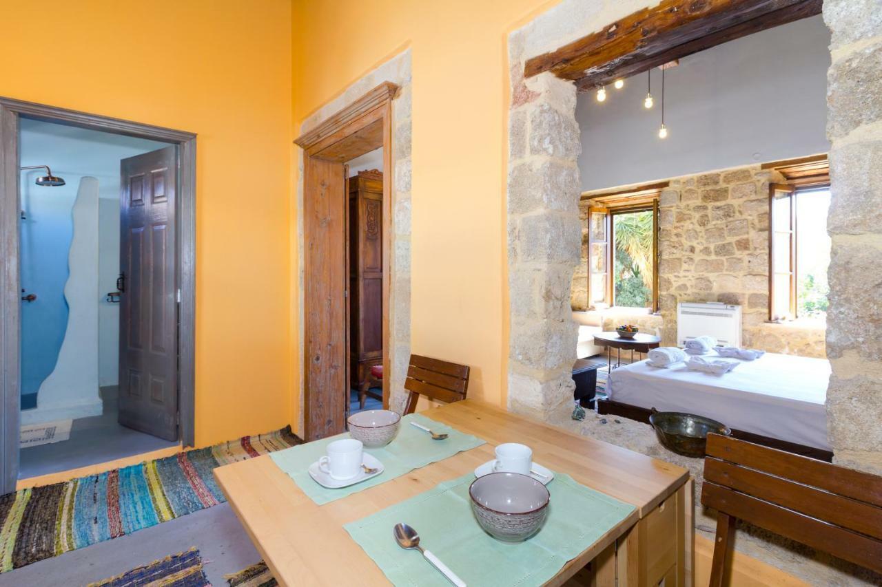 Colours - Old Town - Studios Rhodes City Bagian luar foto